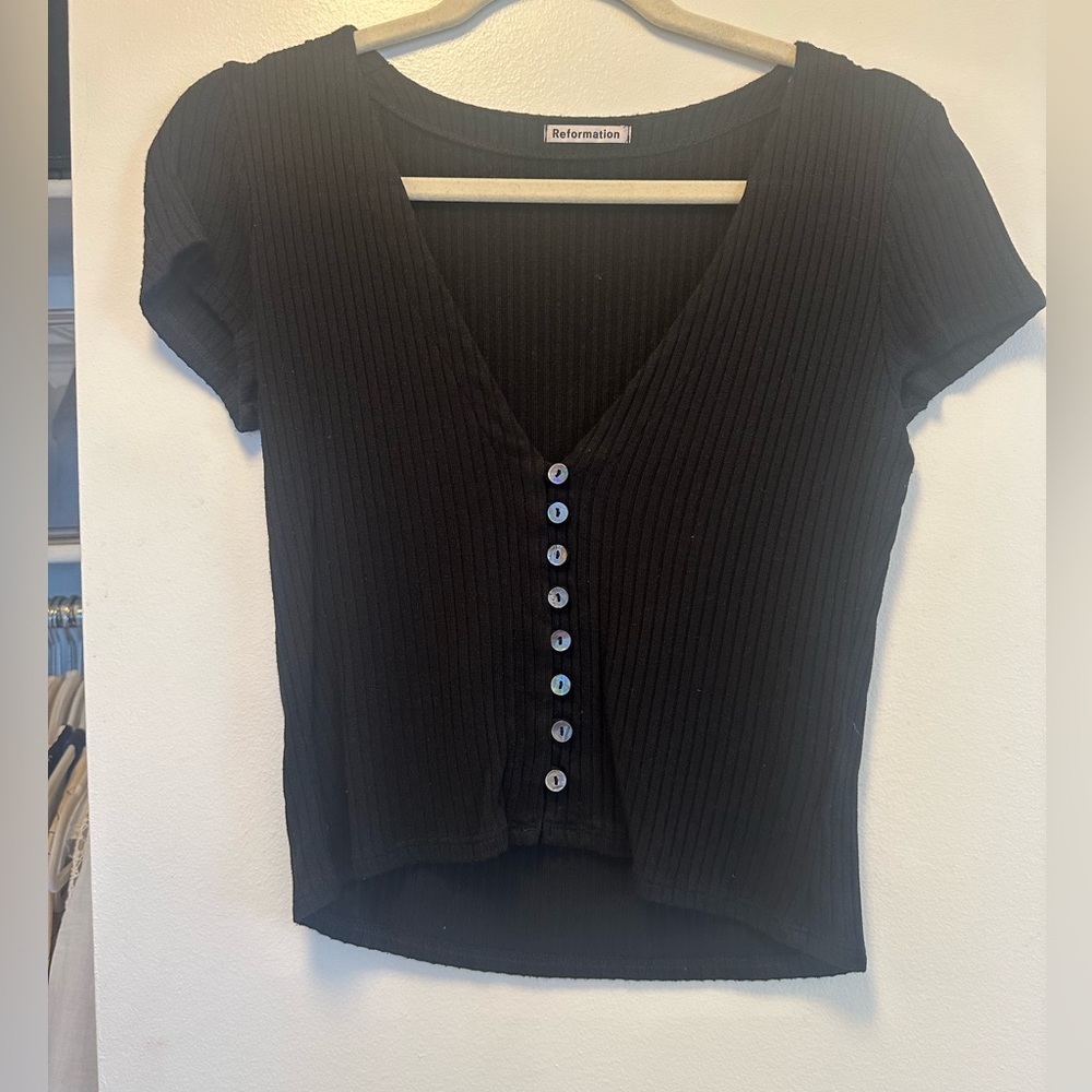 Reformation short sleeve top